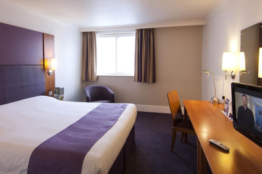 Premier Inn London Croydon Town Centre 객실 사진