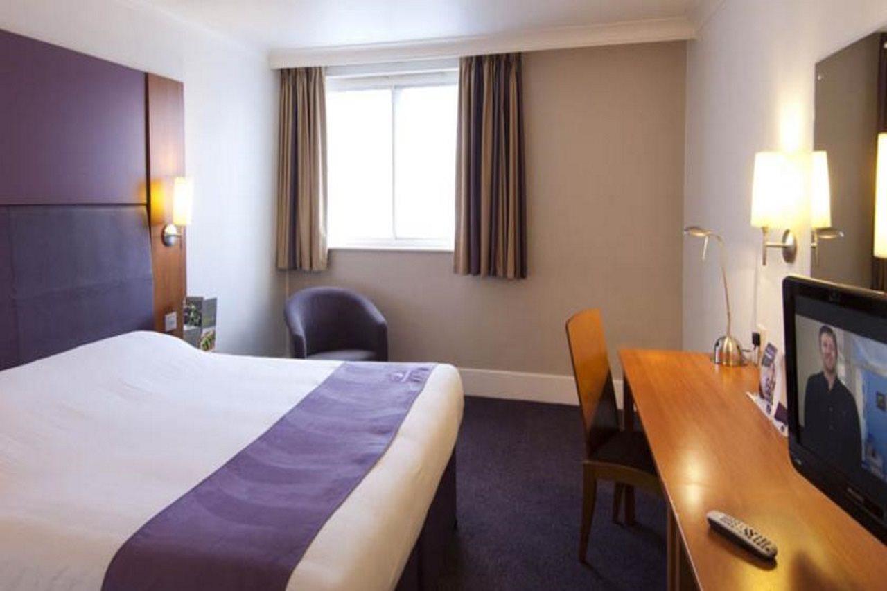 Premier Inn London Croydon Town Centre 외부 사진