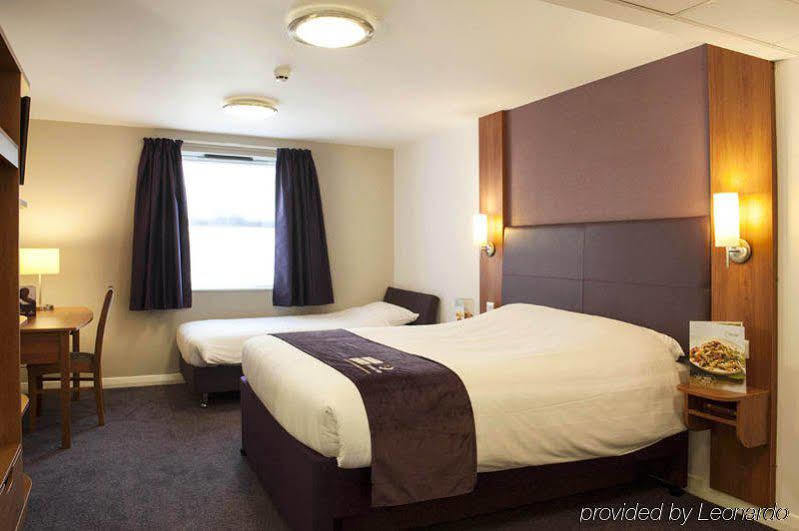 Premier Inn London Croydon Town Centre 외부 사진
