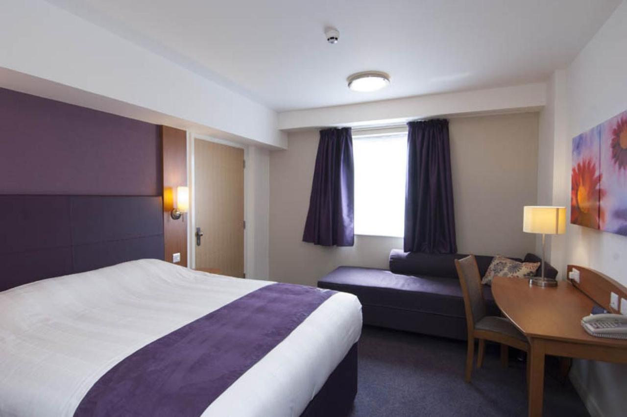 Premier Inn London Croydon Town Centre 객실 사진